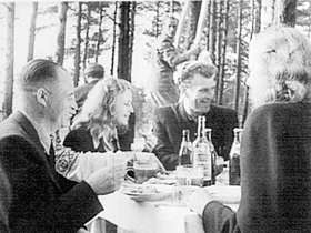 S01.PNG (53853 bytes)