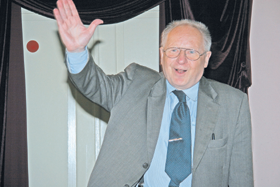 STRADINS.PNG (93074 bytes)