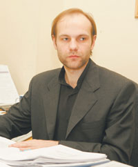 LIPSKIS.JPG (9195 bytes)