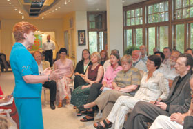 VIKE_RAKSTNIEKI.JPG (20439 bytes)