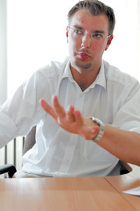 ANTONOVS.JPG (11459 bytes)