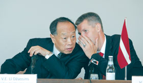 PABRIKS.JPG (11800 bytes)