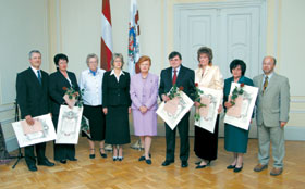 ATA.JPG (16281 bytes)