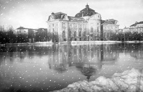 MUZEJS6.JPG (13340 bytes)