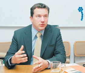 LOCANS.JPG (16005 bytes)