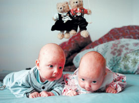 DVINI6.JPG (15951 bytes)