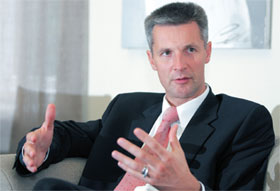 PAB.JPG (11725 bytes)