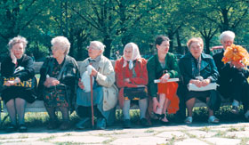 PENSIONARI.JPG (21773 bytes)
