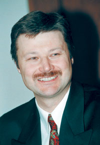 EIHENBAUMS2.JPG (12123 bytes)