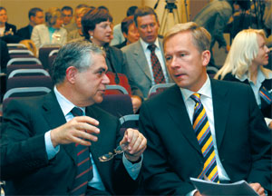 PIRMAAA.JPG (25007 bytes)