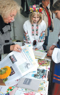 B61.JPG (25282 bytes)