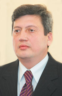 AZERBAIDZANIS.JPG (12801 bytes)