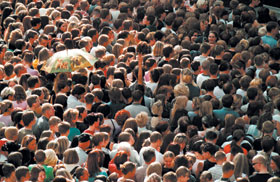 PULIS2.JPG (30492 bytes)