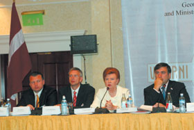 VIKE_GRUZIJA11.JPG (15294 bytes)