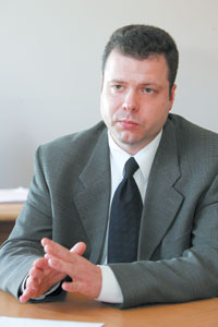 MOORS1.JPG (12038 bytes)