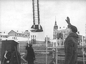 VESTURE-2.JPG (14653 bytes)