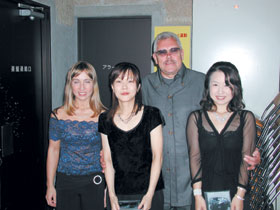 JAPANA.JPG (17177 bytes)