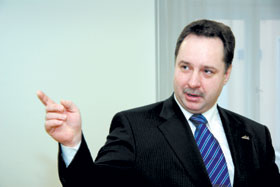 BERZINS.JPG (9785 bytes)