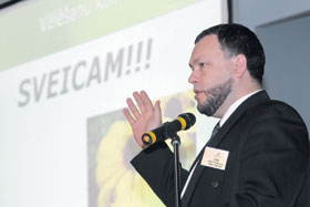 CIMDARS.JPG (9619 bytes)