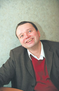 STOLS.JPG (12274 bytes)