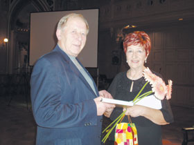 SAULITE.JPG (14340 bytes)