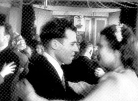 03U.JPG (15191 bytes)