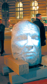 GALVA.JPG (17188 bytes)