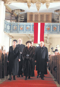 SVETKI2.JPG (18465 bytes)