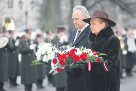 A3.JPG (14404 bytes)