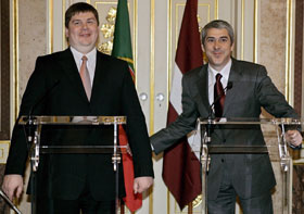 PORUGALE1.JPG (17901 bytes)