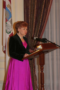 VIKE_PIENEMSANA2.JPG (16291 bytes)