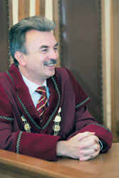 21.JPG (11957 bytes)