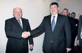 NUNEZNEZ.JPG (11016 bytes)