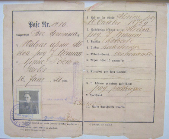 002.JPG (50337 bytes)