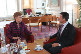 VIKE2.JPG (18549 bytes)