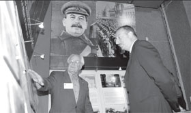 A28_2.JPG (11484 bytes)