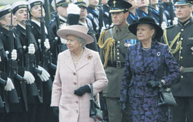 12.JPG (19035 bytes)