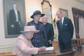 14.JPG (14992 bytes)