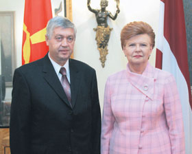 MAKEDONIJA.JPG (14790 bytes)