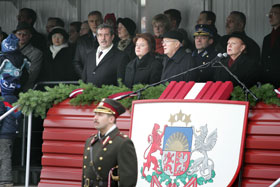 31.JPG (19236 bytes)