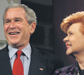 04.JPG (15133 bytes)