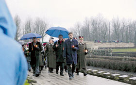 PIR1.JPG (14778 bytes)