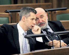 SEDE.JPG (16610 bytes)