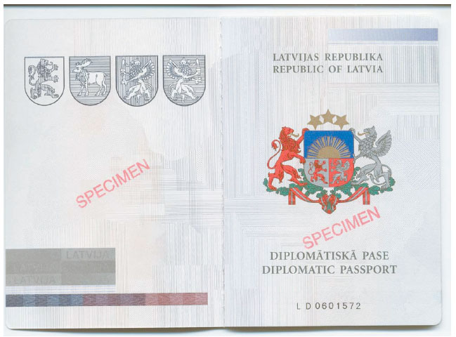 04.JPG (64314 bytes)