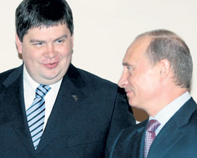 03.JPG (14668 bytes)