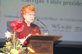 PREZ.JPG (14254 bytes)