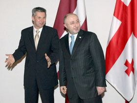 GRUZIJA.JPG (14321 bytes)