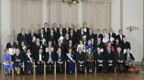 01.JPG (41614 bytes)