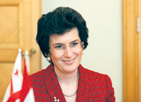 06.JPG (14229 bytes)