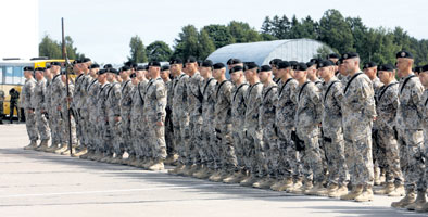 02.JPG (30466 bytes)